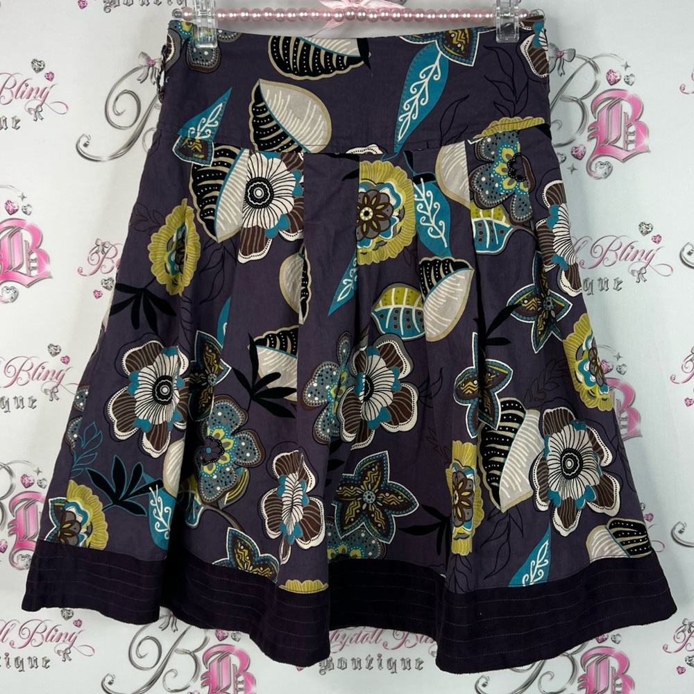 Cass skirt flowers purple black Elegant Floral Skater Skirt - Purple and Teal